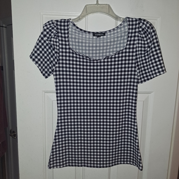 Sale: All Tops, Buy 1 Get 1 Free - Picture 2 of 6